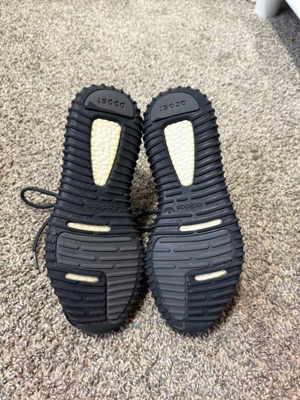 Yeezy boost 350 Black/Charcoal Knit Low-Top Sneakers - Picture 7 of 8